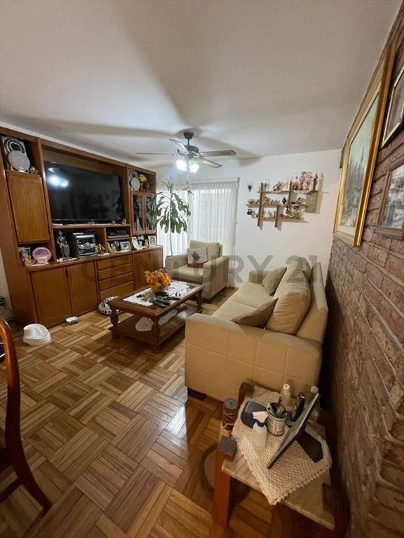 Venta Casa 2 plantas.Cordon.3 dormitorios.3 baños.Garaje....