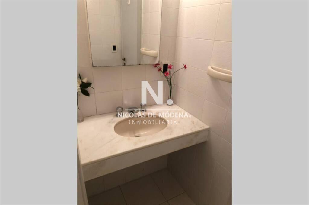 Vende Apartamento de 3 dormitorios ubicado en del
