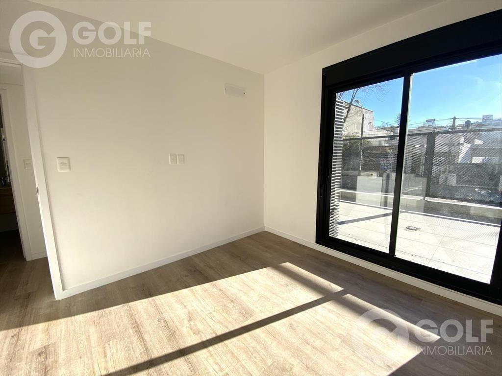 Venta apartamento de 2 dormitorios con terraza en Tres Cruc