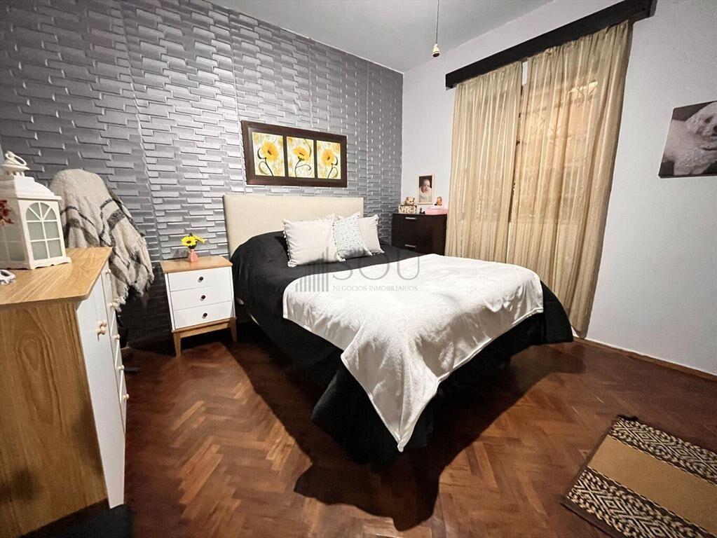 Venta casa PU 3 dormitorios, garage y gran terreno en Nuev