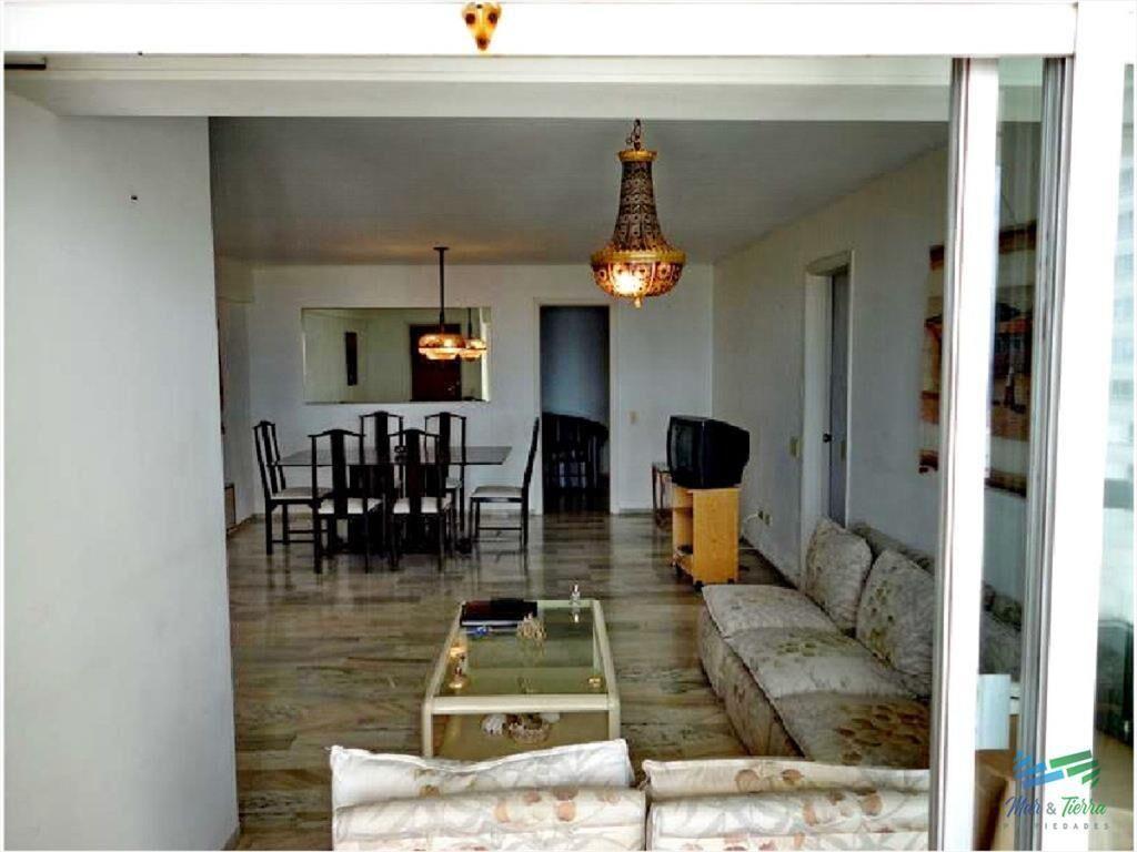 Apartamento en Peninsula, 3 dormitorios *