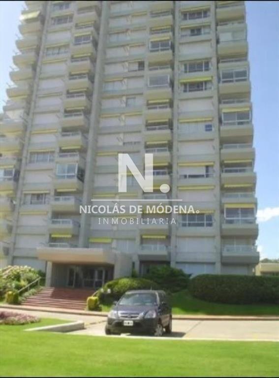 Apartamento en Venta de 3 dormitorios en Primera