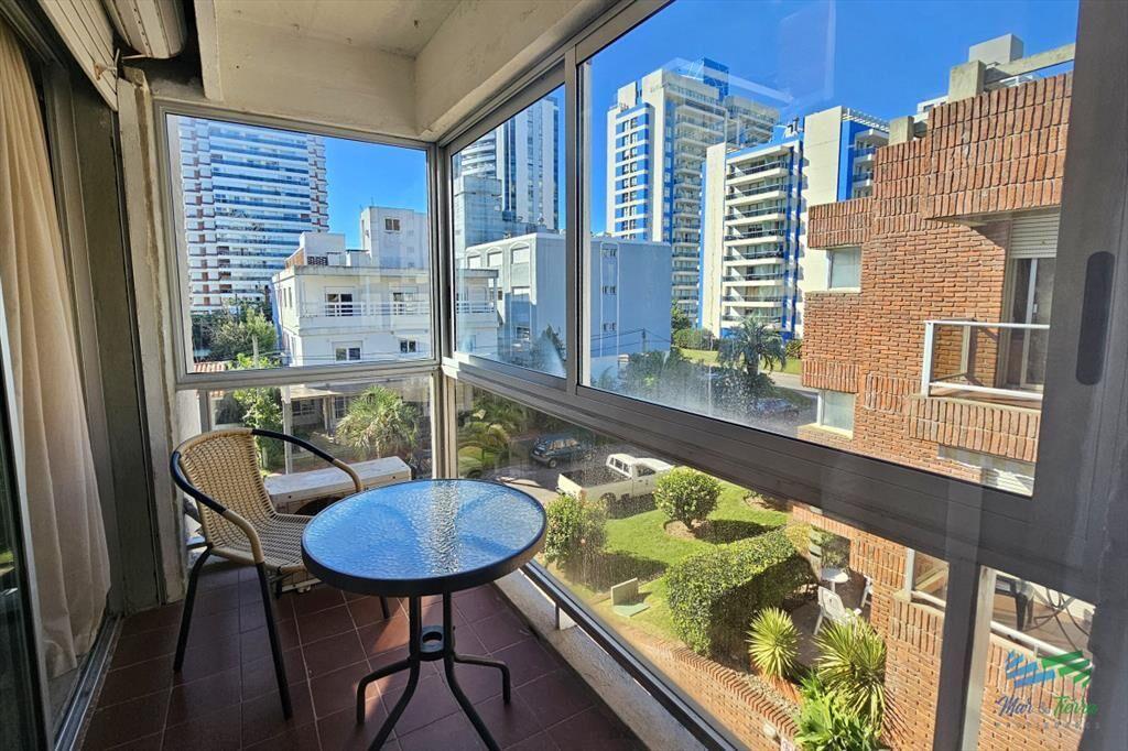 Venta de apartamento de 1 dormitorio 2 baños en