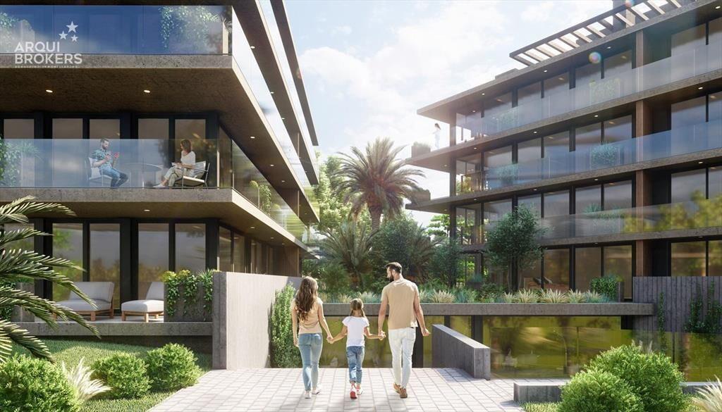 Apartamento de dos dormitorios en venta en Carrasco - 304B