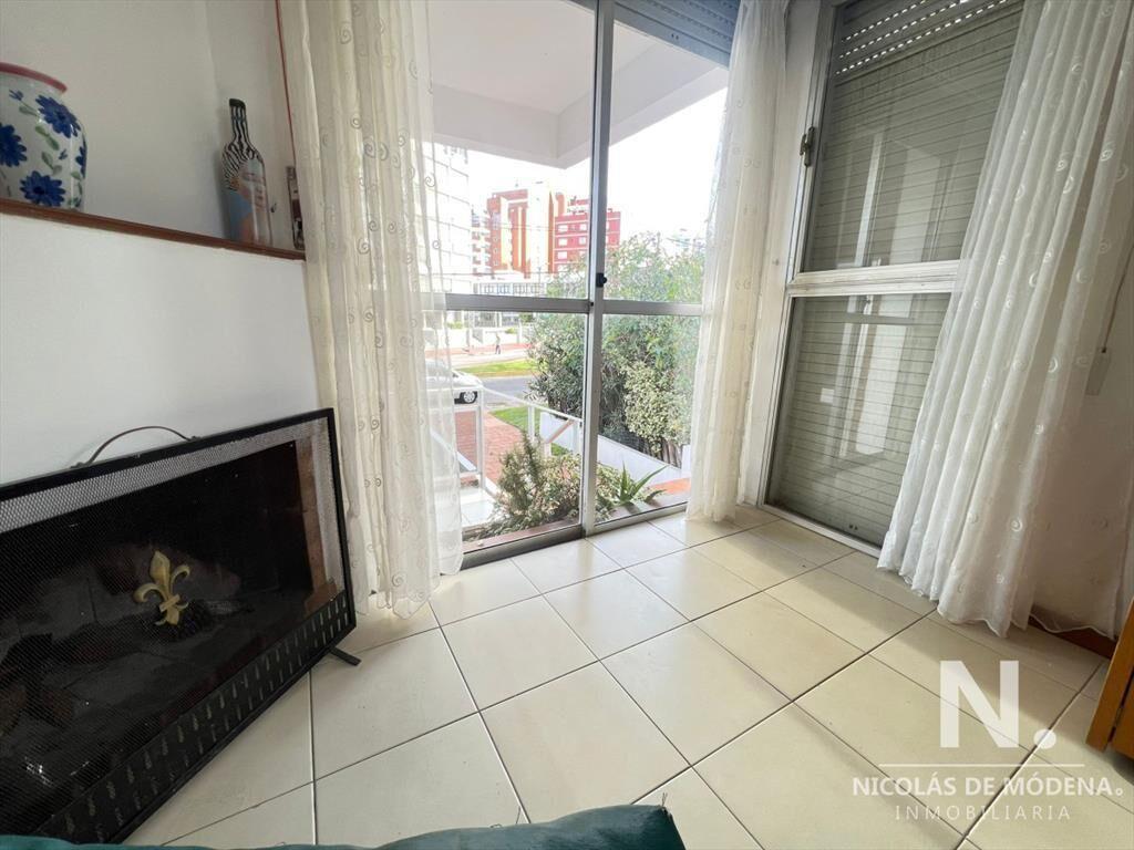 APARTAMENTO EN VENTA 2 DORMITORIOS PATIO CON PARRILLERO