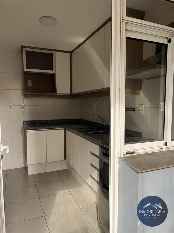 Apartamento en alquiler c/ cochera en Pocitos