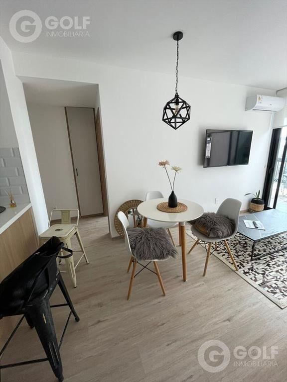 Venta de apartamento de 1 dormitorio con terraza y parrille