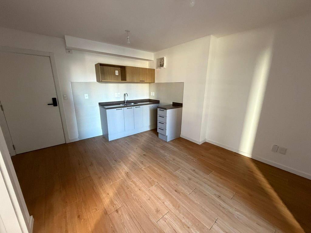 Alquiler de Apartamento en Felipe Sanguinetti con 1 dormitor