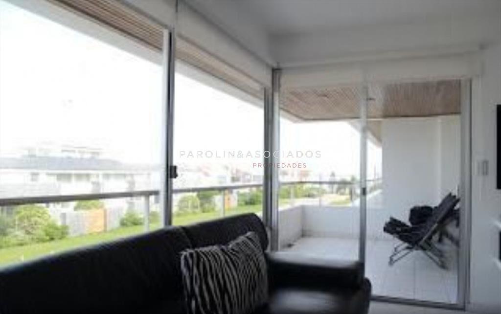 Apartamento en venta de 3 dormitorios en II La
