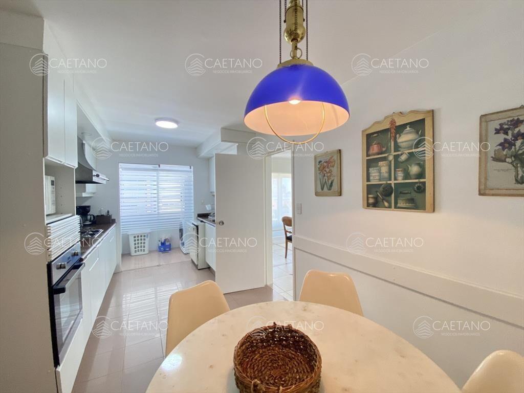 Venta apartamento 3 dormitorios. Playa mansa, del