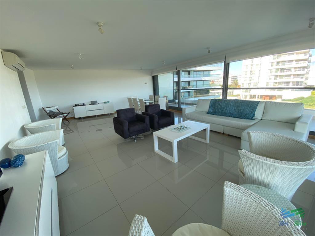 Vendo apartamento 3 dormitorios en brava frente