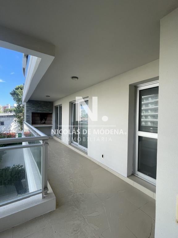Oportunidad de compra. Apartamento en Aidy grill, de 2 dorm