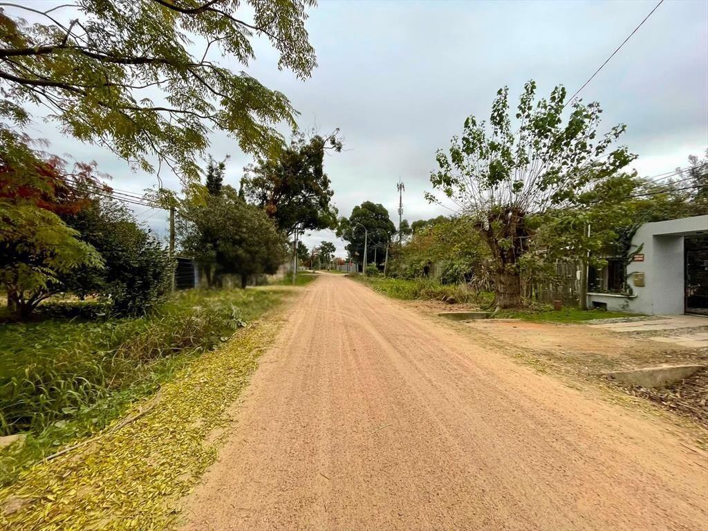 Terreno en Lomas de Solymar – A 2 Cuadras Del Mar
