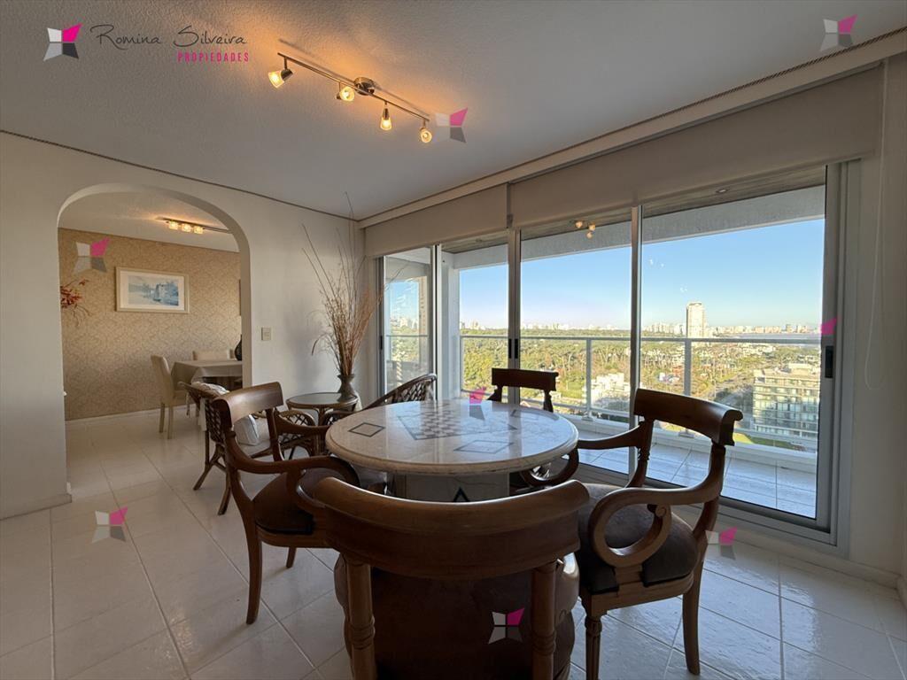 Apartamento en Mansa, 3 dormitorios
