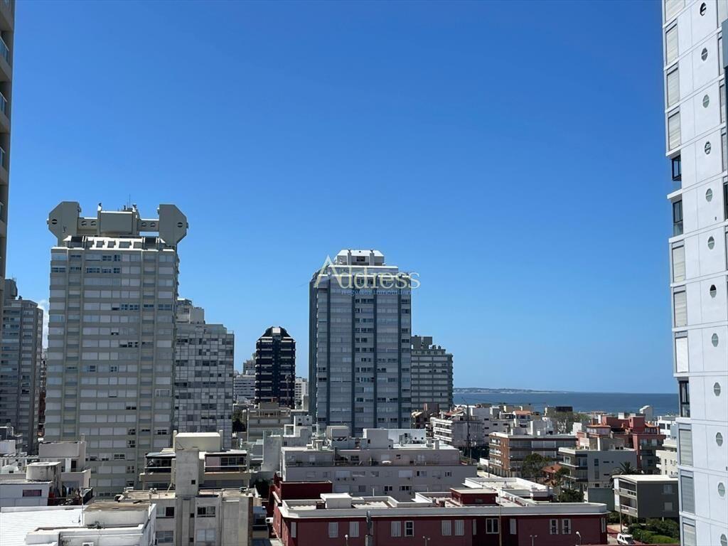 Apartamento con vista a Playa Brava