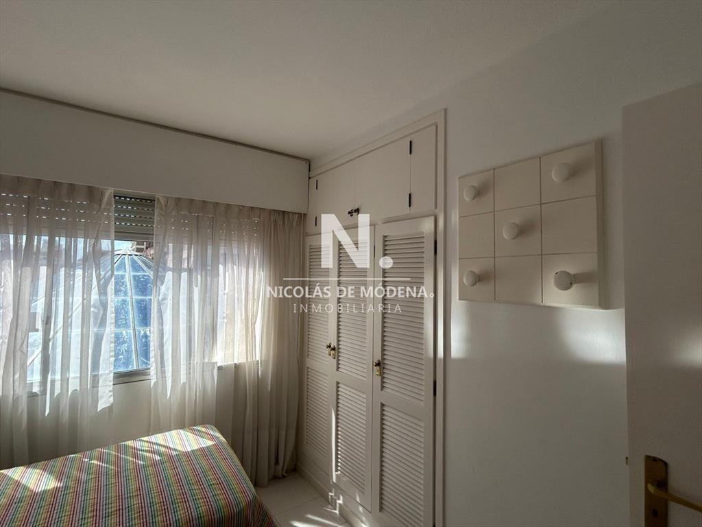 Venta de Apartamento de 3 dormitorios en la