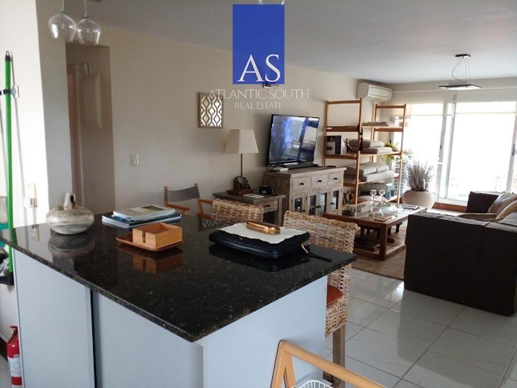 Apartamento moderno 3 dormitorios frente al mar