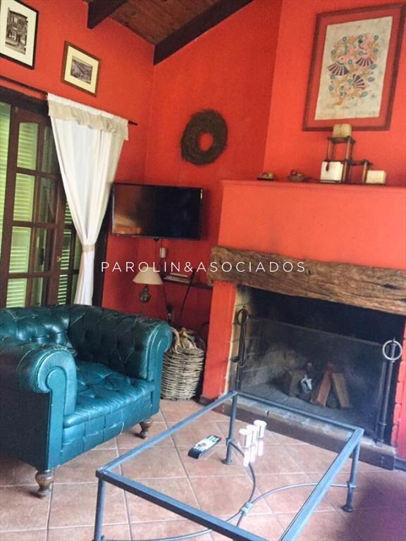 Hermosa casa en Montoya