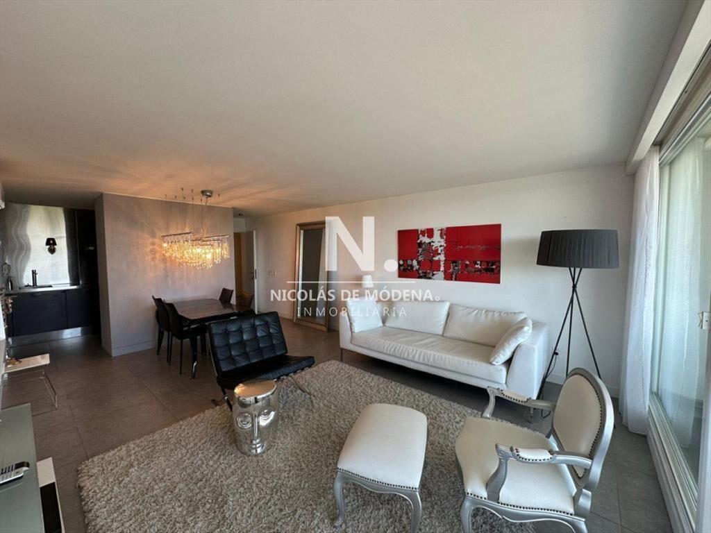 Departamento en venta, 2 dormitorios, Punta del