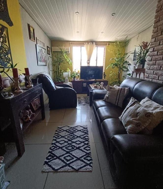 Casa de 3 dormitorios con terreno