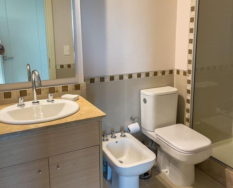 2 dormitorio Ocean Drive con gran vista y amenities
