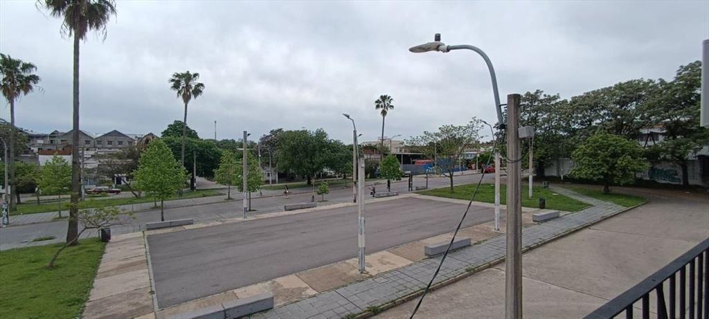 VENTA APTO 2 DORMITORIOS CON RENTA PASO MOLINO