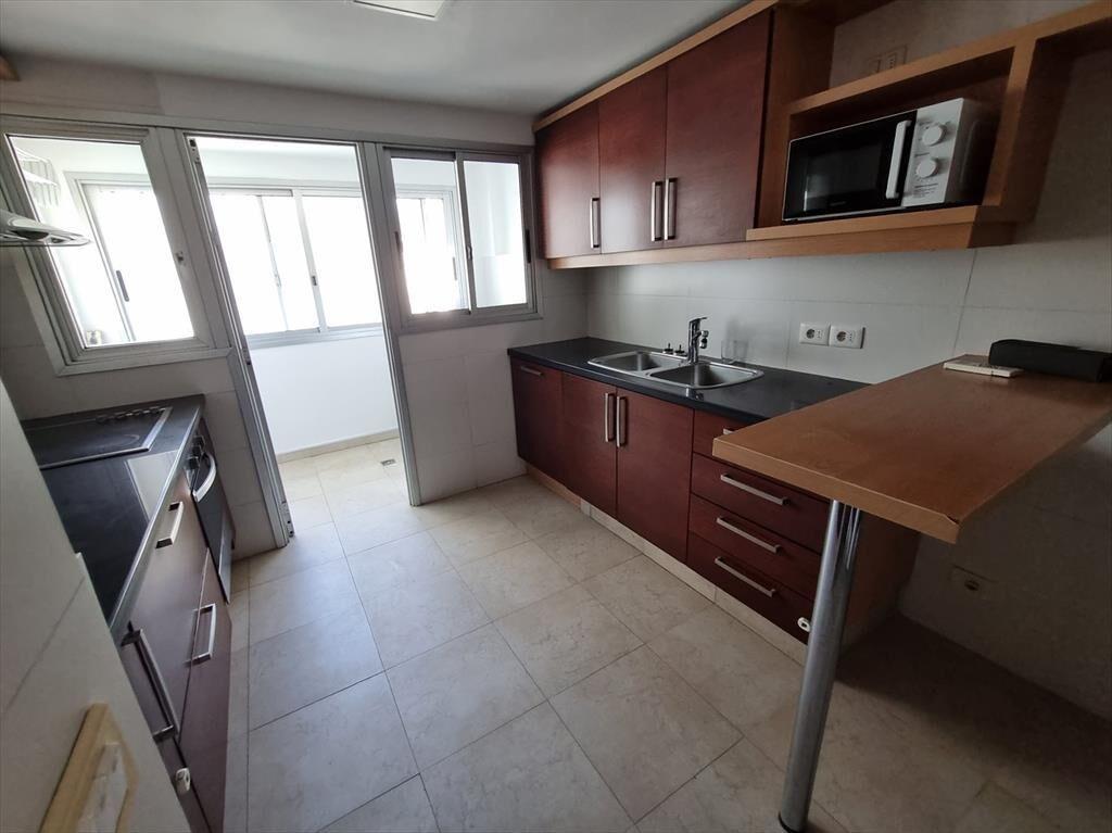 Apartamento Duplex 4 dormitorios  Puerto del Buceo