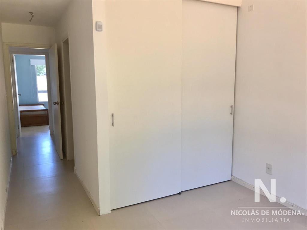 VENTA DE CASA DE 3 DORMITORIOS EN JARDINES DE CORDOBA PUNTA