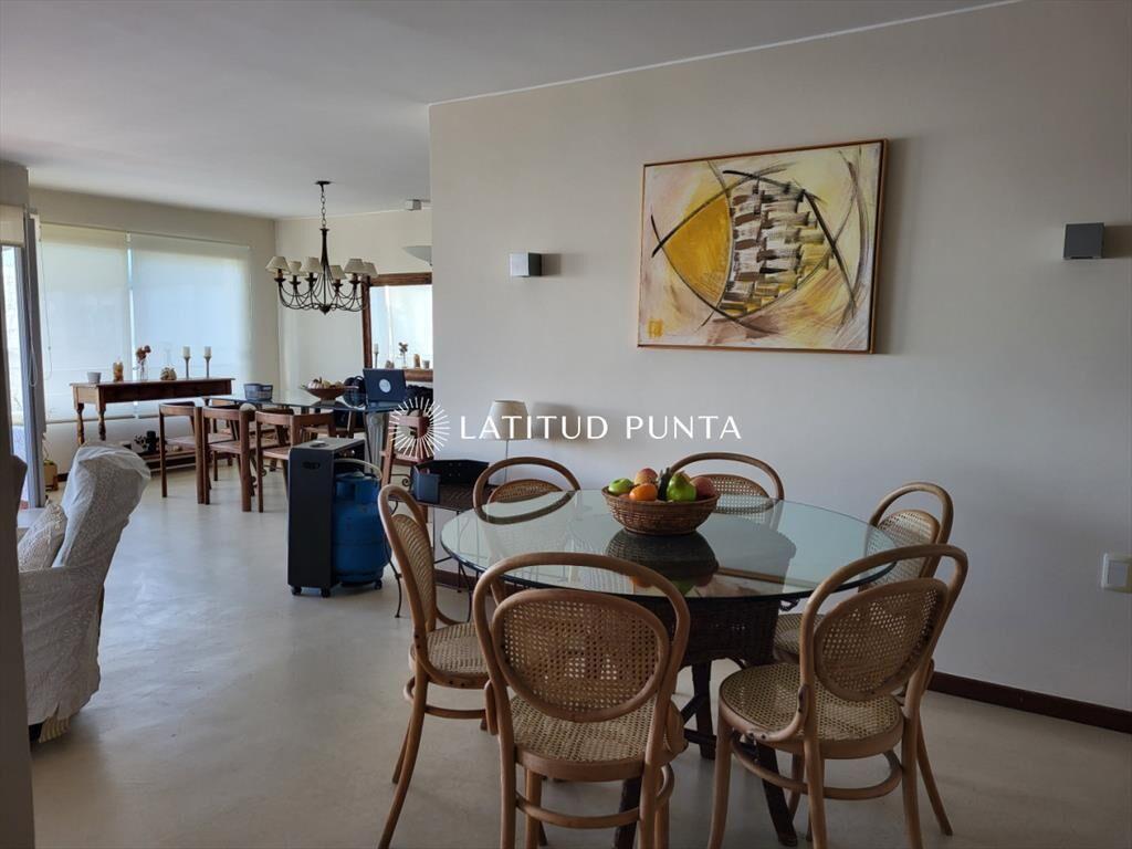 Apartamento de 4 dormitorios en la Península de