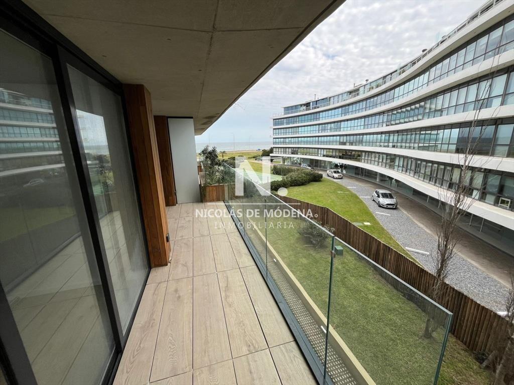 Espectacular apartamento en 1 fila Playa Mansa