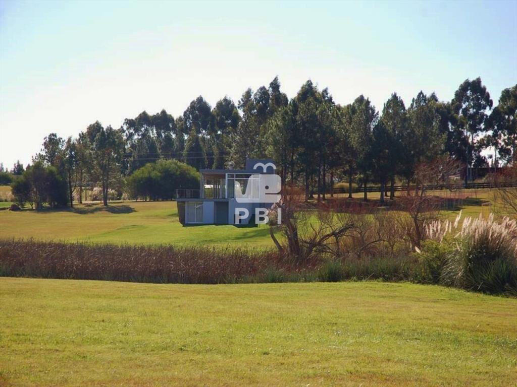 Venta casa ubicada cerca de club house El Quijote