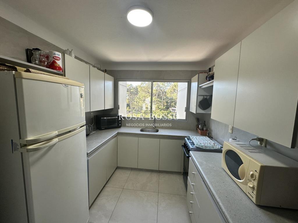 Apartamento en venta de dos dormitorios con listo
