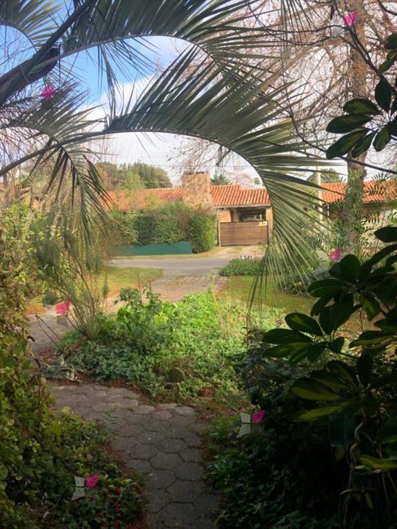 VENTA CASA DE 3 DORMITORIOS BARRIO PINARES