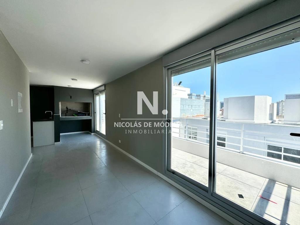 Apartamento 1 Dormitorio con Renta en Tres Cruces - Montevi