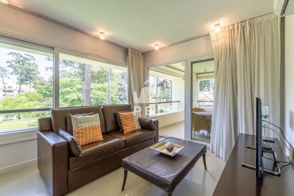 Apartamento en Venta en Solanas Country, Punta -