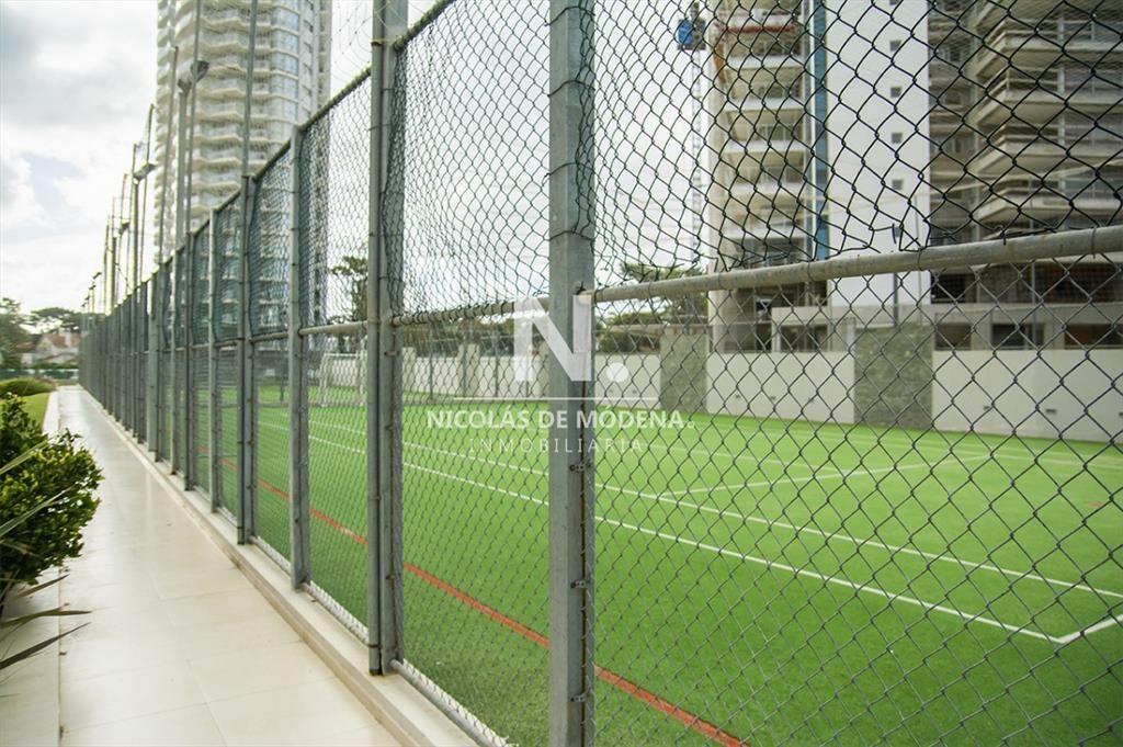 Apartamento en el edificio Miami boulevard de 3