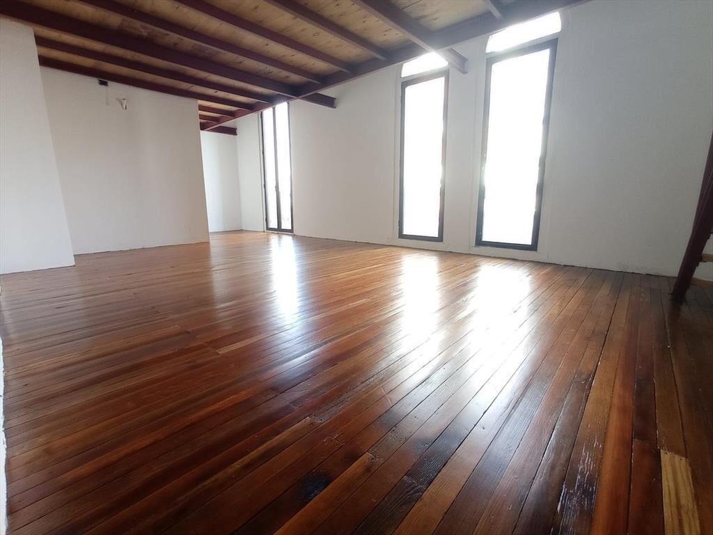 Proximo Plaza Matriz, loft, 95 m2, reciclado, super luminos