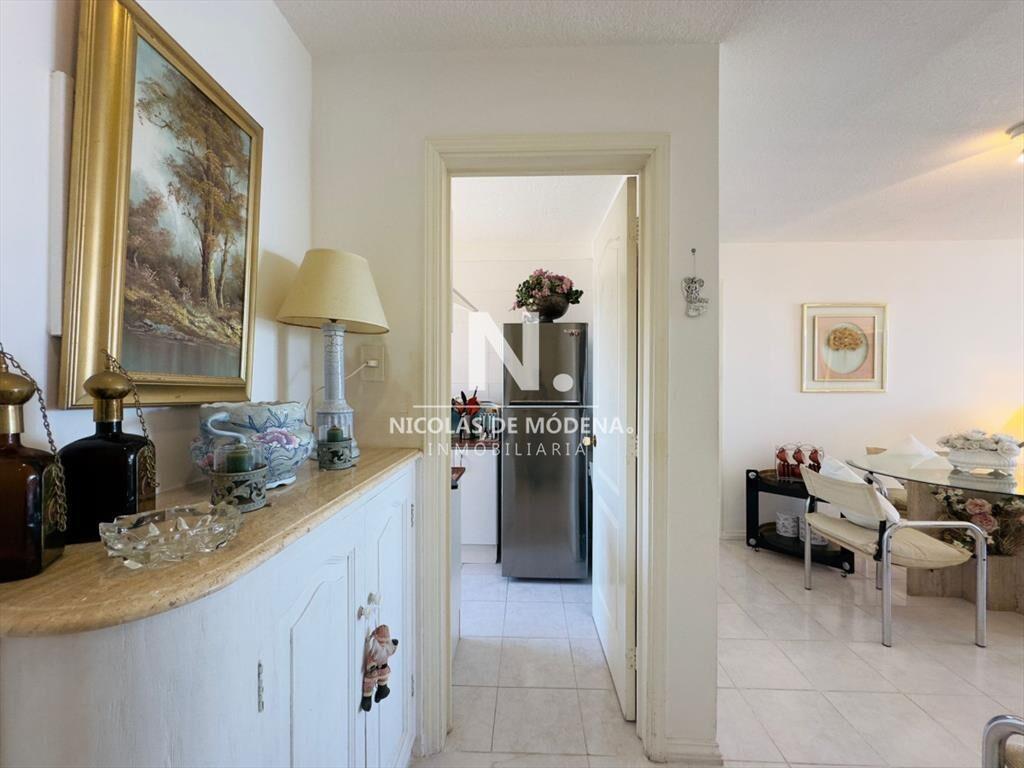 Venta de apartamento de 2 dormitorios con todos