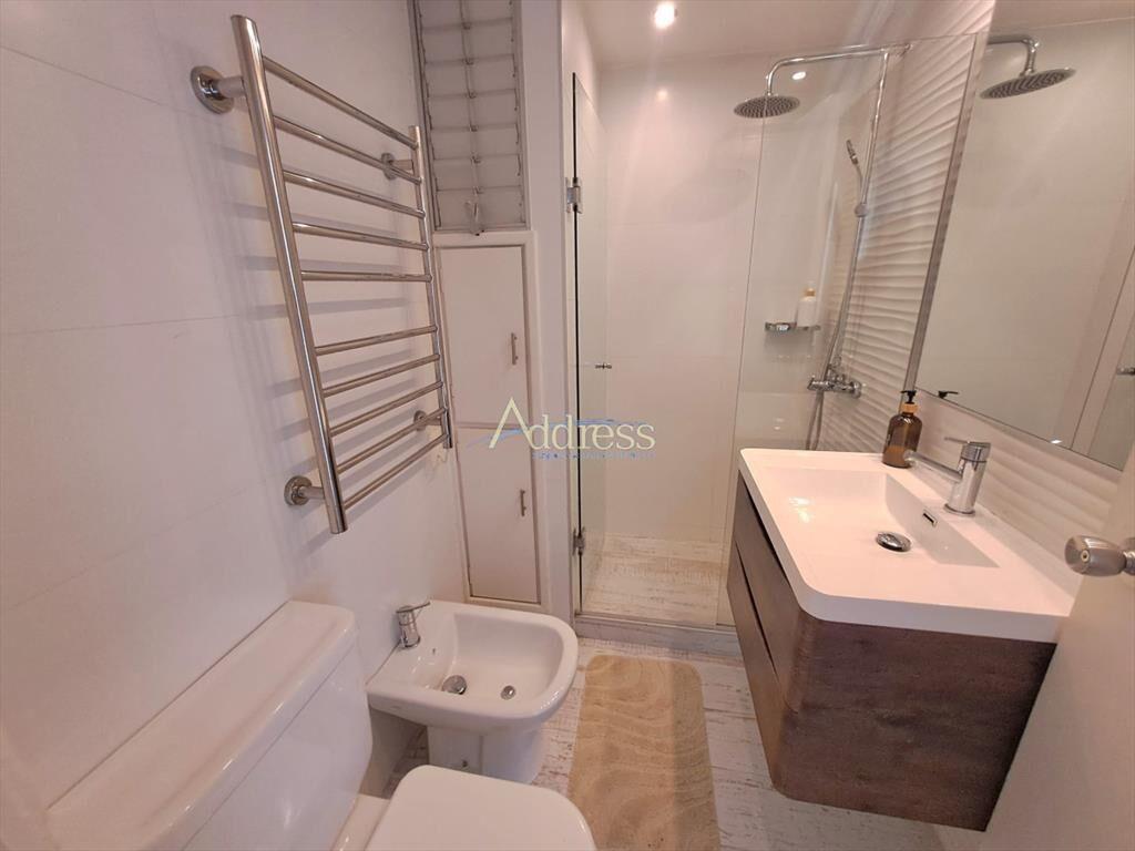 Peninsula dos dorm remodelado