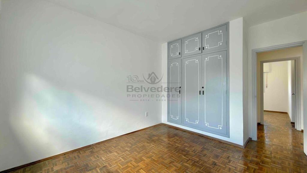 Apartamento alquiler 2 dormitorios cochera Centro Ref. 191