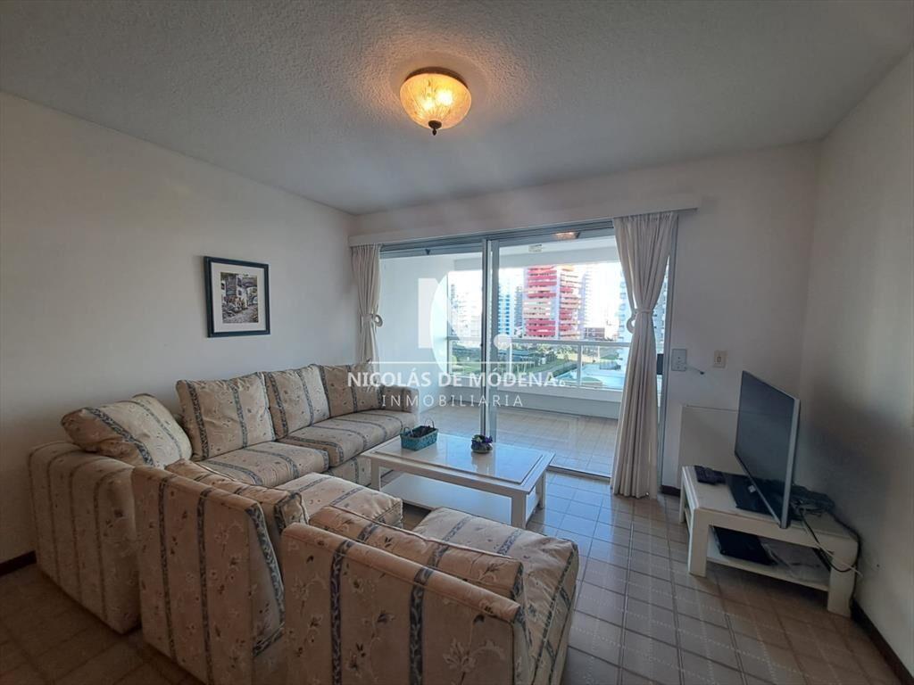 Departamento de 2 dormitorios en venta, torre al