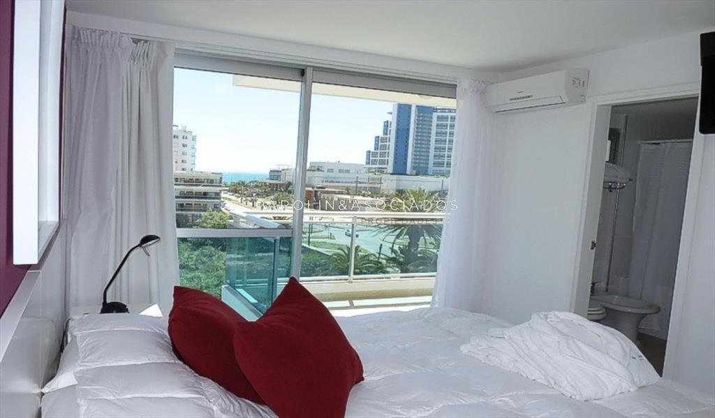 Apartamento en venta de 2 dormitorios en Punta