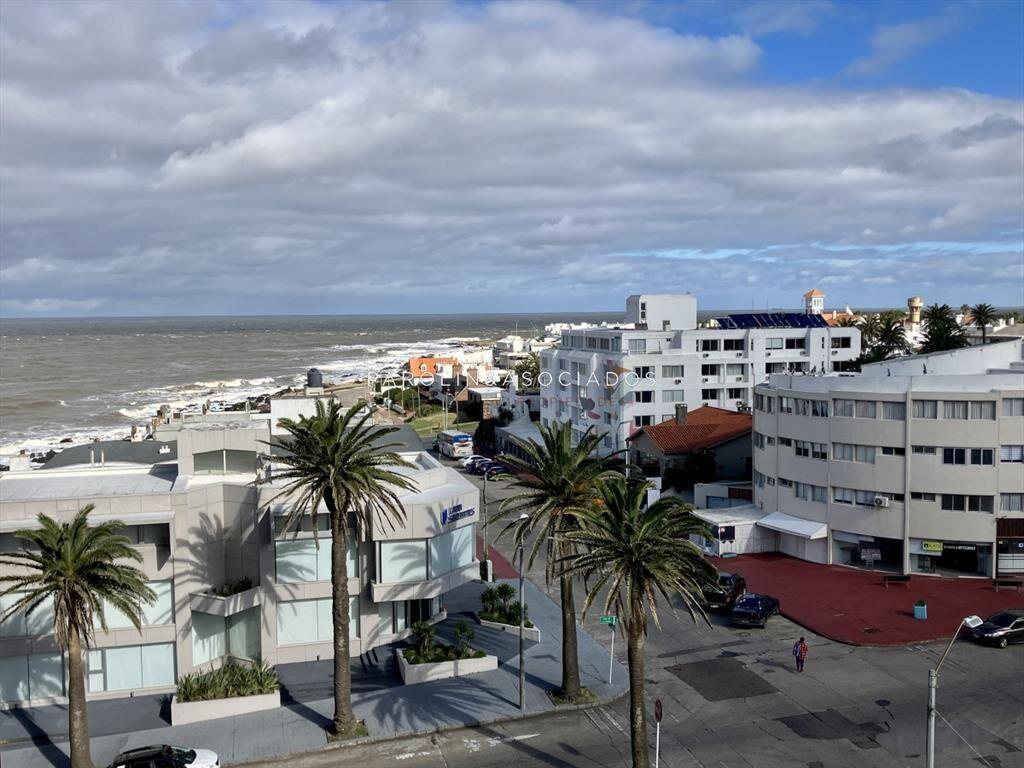 Apartamento en venta en edificio Lafayette, Punta