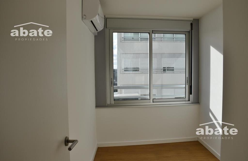 Venta apartamento 2 dormitorios - Malvín Sur