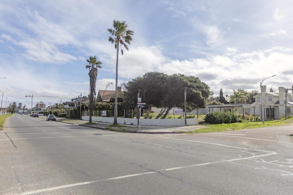 1500 m2 de Terreno en la Rambla de Carrasco