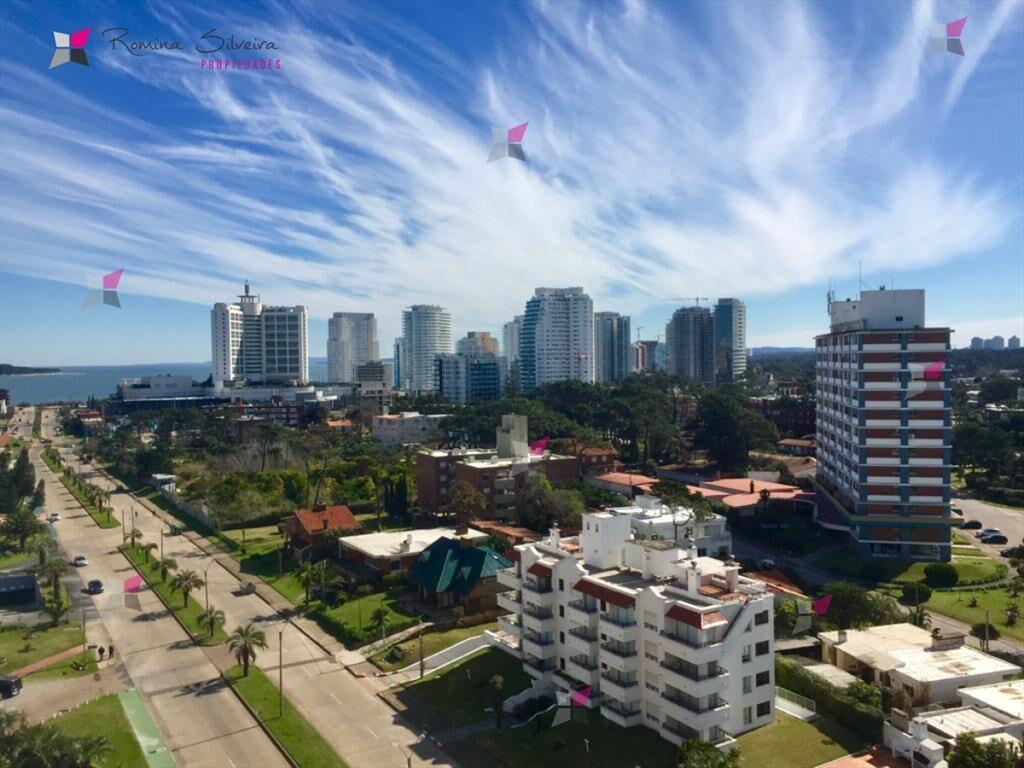 APARTAMENTO EN ALQUILERER 2 DORMITORIOS Y DEPENDENCIA EN BR