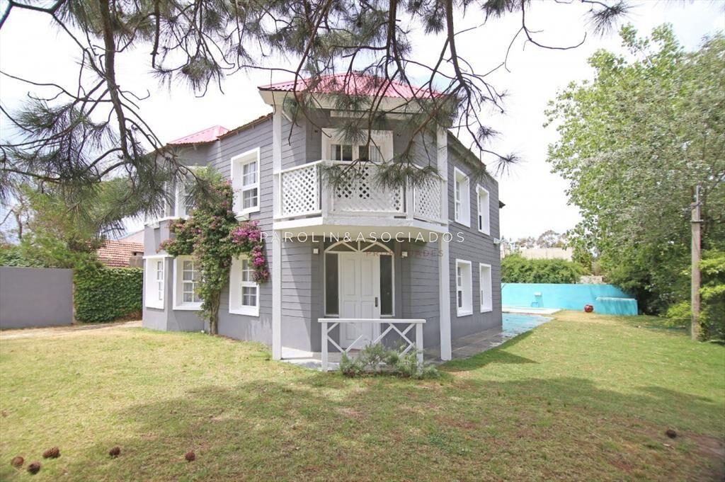 Casa en venta en La Barra a 3 cuadras de la Punta