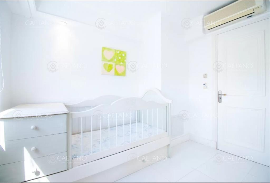 Venta duplex 4 dormitorios playa brava Punta del