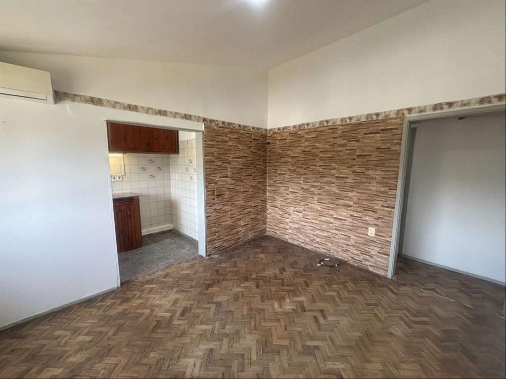 Apartamento en Lezica en alquiler. Tres dormitorios