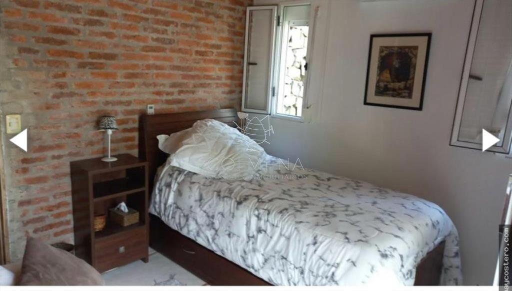 CASA PIEDRA EN VENTA A METROS DEL MAR